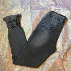 Narrow Bottom Light Black Skinny Jeans